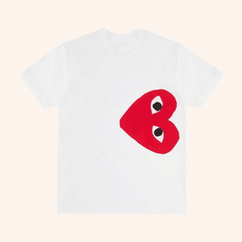 Comme Des Garcons Merch Play Red Side Heart T-Shirt Christmas Gifts For Young Men Comme Des Garcons Merch Play Red Side Heart T-Shirt Christmas Gifts For Young Men