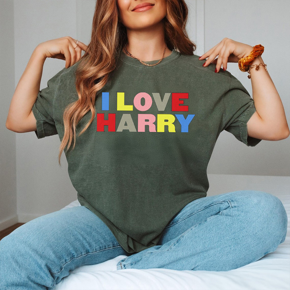 Daniel Ricciardo I Love Harry Shirt Gifts For Fan For Motorsports Racing Drivers Daniel Ricciardo I Love Harry Shirt Gifts For Fan For Motorsports Racing Drivers