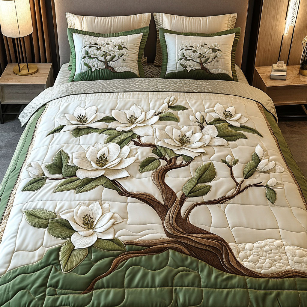 Elegant White Magnolia Quilted Bedding Set Duvet Cover Bed Sheet Set Flower Gifts For Her Elegant White Magnolia Quilted Bedding Set Duvet Cover Bed Sheet Set Flower Gifts For Her