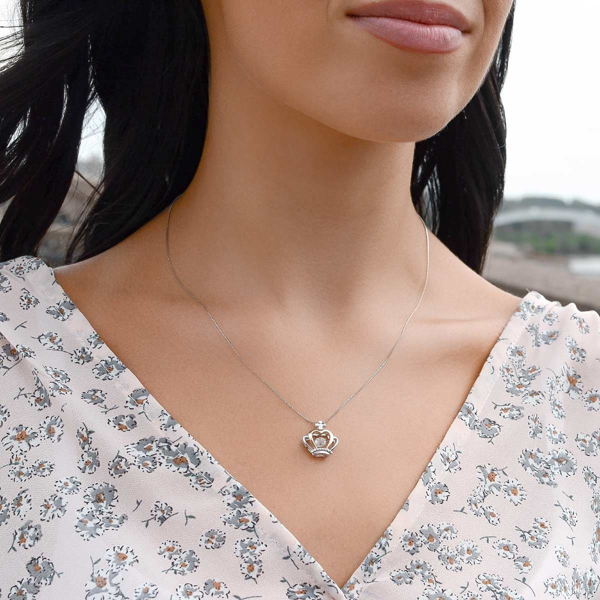 Lion Dad To My Daughter Crown Pendant Necklace Princess Crown Necklace Best Daughter Birthday Gifts From Dad Lion Dad To My Daughter Crown Pendant Necklace Princess Crown Necklace Best Daughter Birthday Gifts From Dad