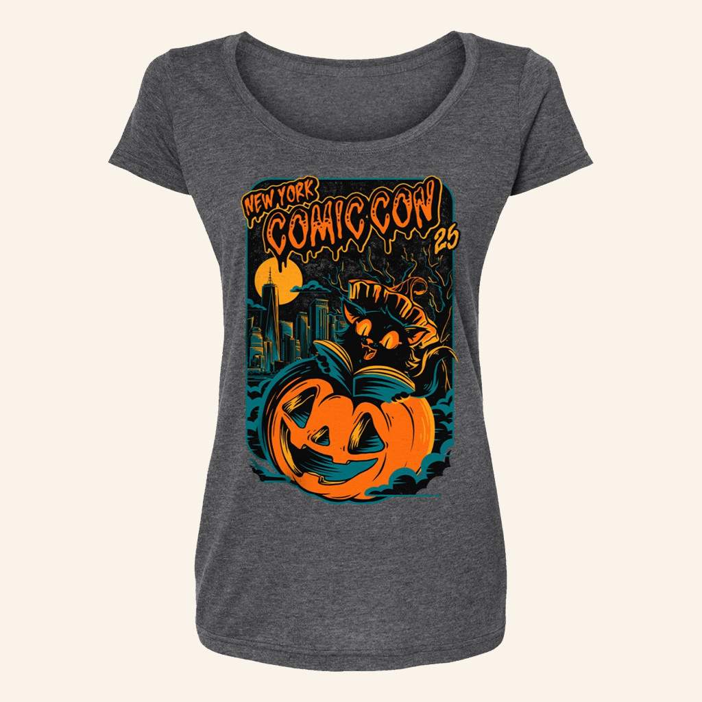 New York Comic Con Merch Halloween Logo T-Shirt Spooky Presents For Sister New York Comic Con Merch Halloween Logo T-Shirt Spooky Presents For Sister