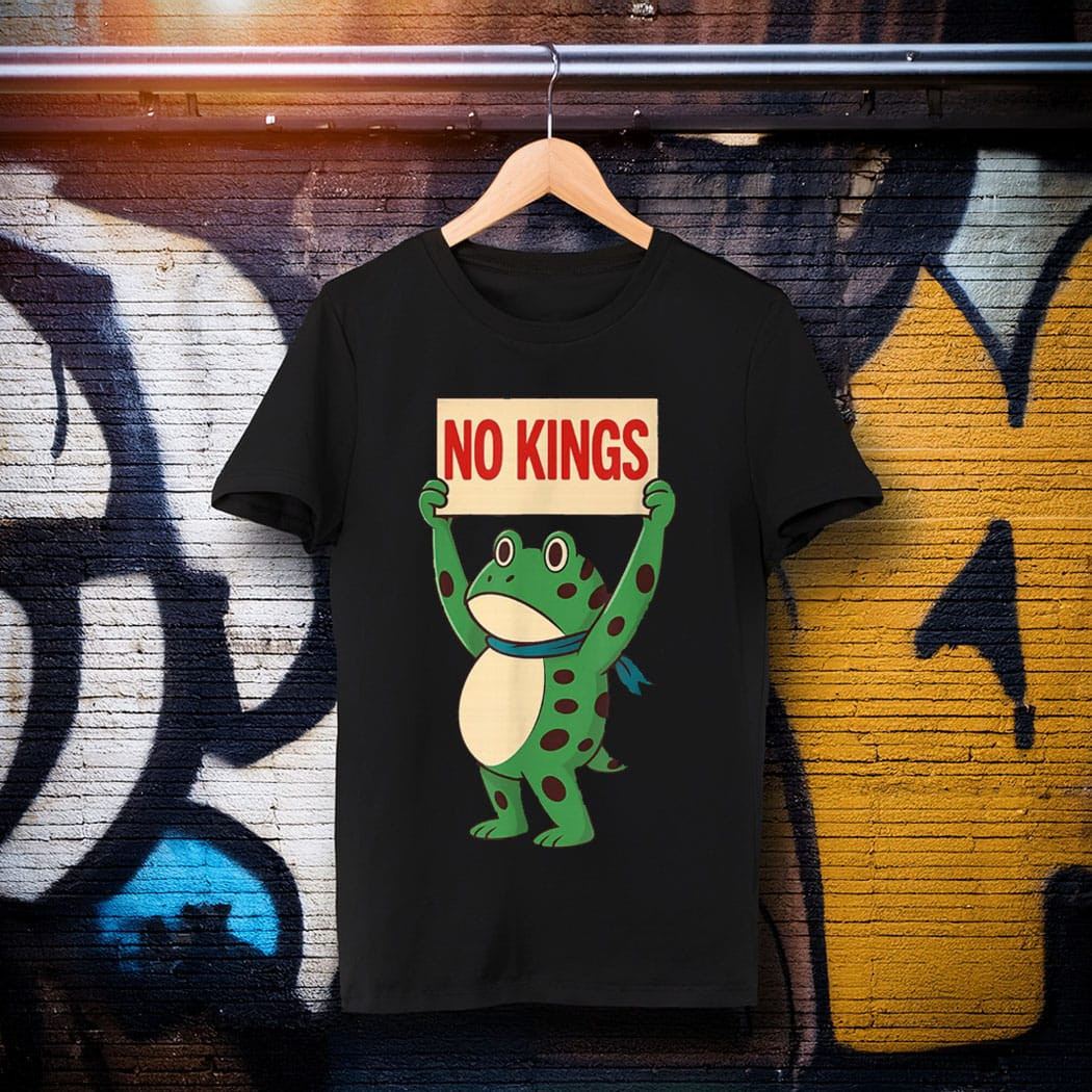 No Kings Frog Portland Frog Protest Vintage T-shirt Pro Democracy Frog Merch No Kings Frog Portland Frog Protest Vintage T-shirt Pro Democracy Frog Merch