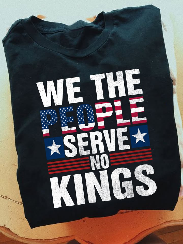 Portland Frog Resist Shirt We The People Serve No Kings T-Shirt Gitfs For Democracy