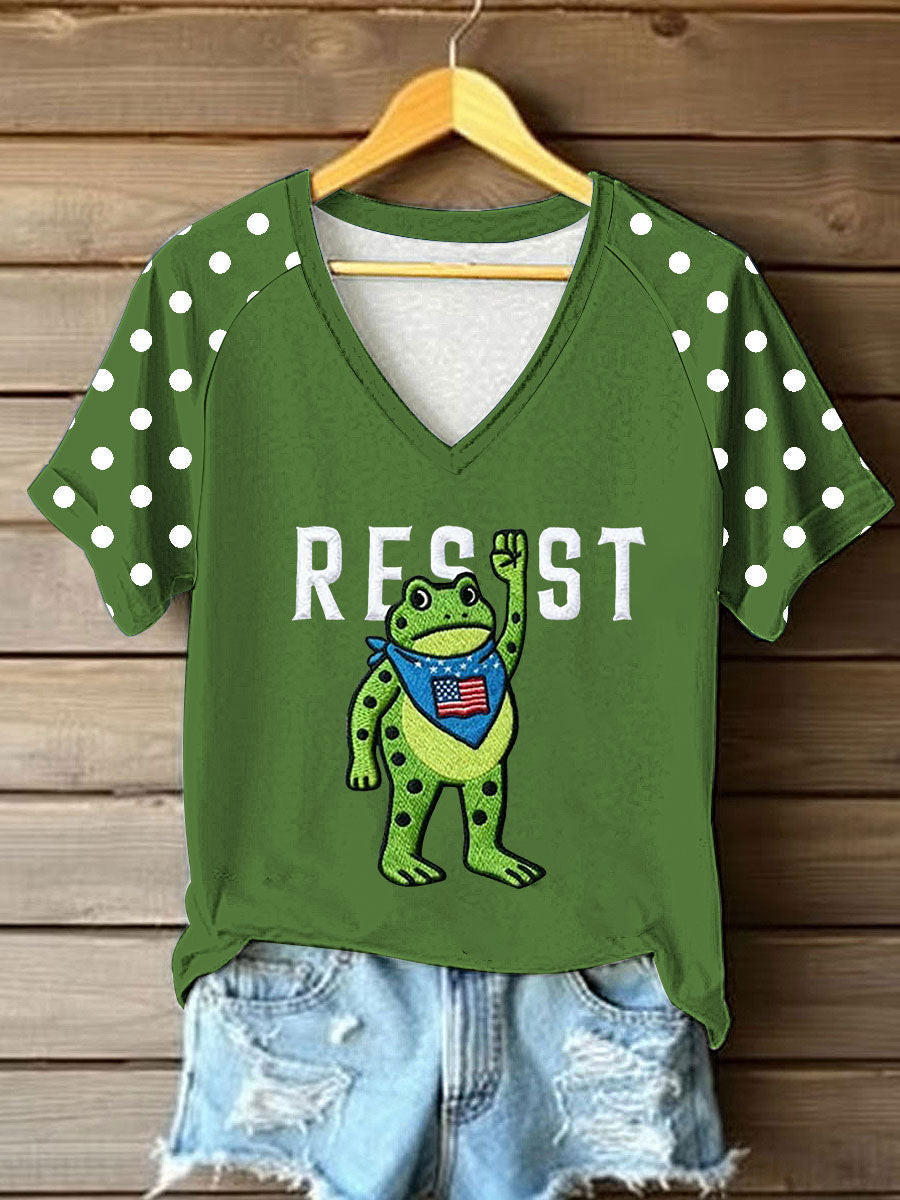 Portland Frog Resist V-neck T-Shirt No Kings In America Shirt Portland Frog Merch Portland Frog Resist V-neck T-Shirt No Kings In America Shirt Portland Frog Merch