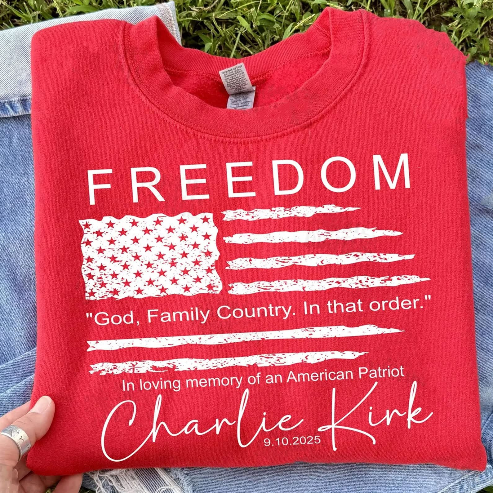 Red Freedom Sweatshirt Charlie Kirk In Loving Memory Sweatshirt Gifts For Patriots Red Freedom Sweatshirt Charlie Kirk In Loving Memory Sweatshirt Gifts For Patriots