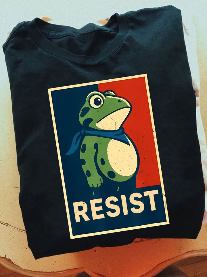 Resist Frog Shirt Anti-ICE Deportation Resistance T-Shirt Portland Frog Shirt Gifts For Dad Resist Frog Shirt Anti-ICE Deportation Resistance T-Shirt Portland Frog Shirt Gifts For Dad