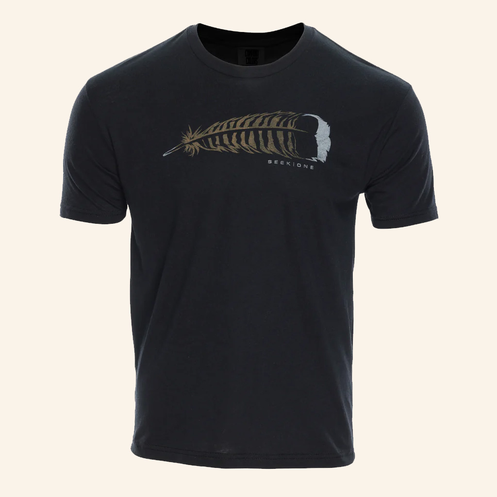 Seek One Merch Turkey Feather Black T-Shirt Good Christmas Gifts For Dad