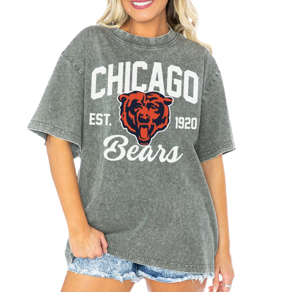 Chicago Bears Merch 2026 Chicago Bears Tackle Titan T-Shirt Game Day Shirt Football Fan Gifts - Kdjoy