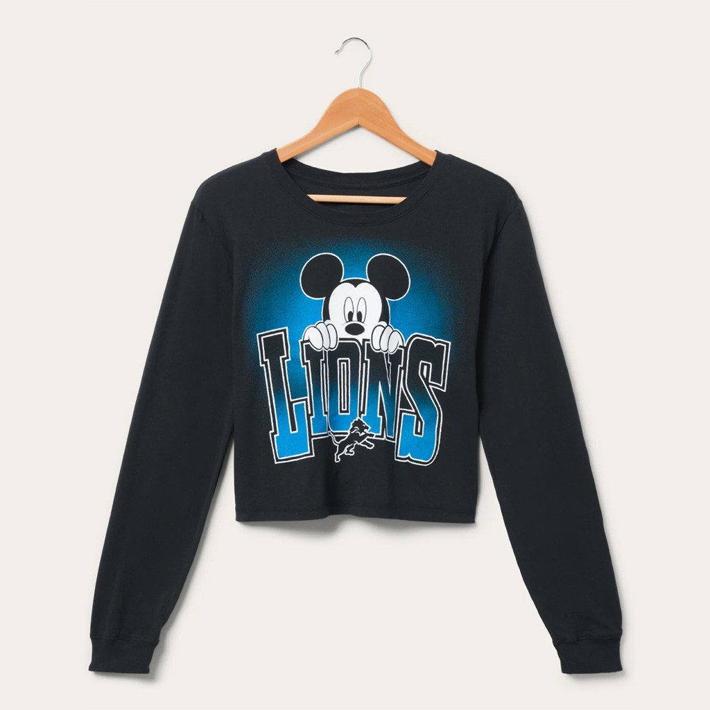 D X Junk Food Football Collection Merch Detroit Lions Mickey Hang On Crop Long Sleeve Shirt 2026 - Kdjoy