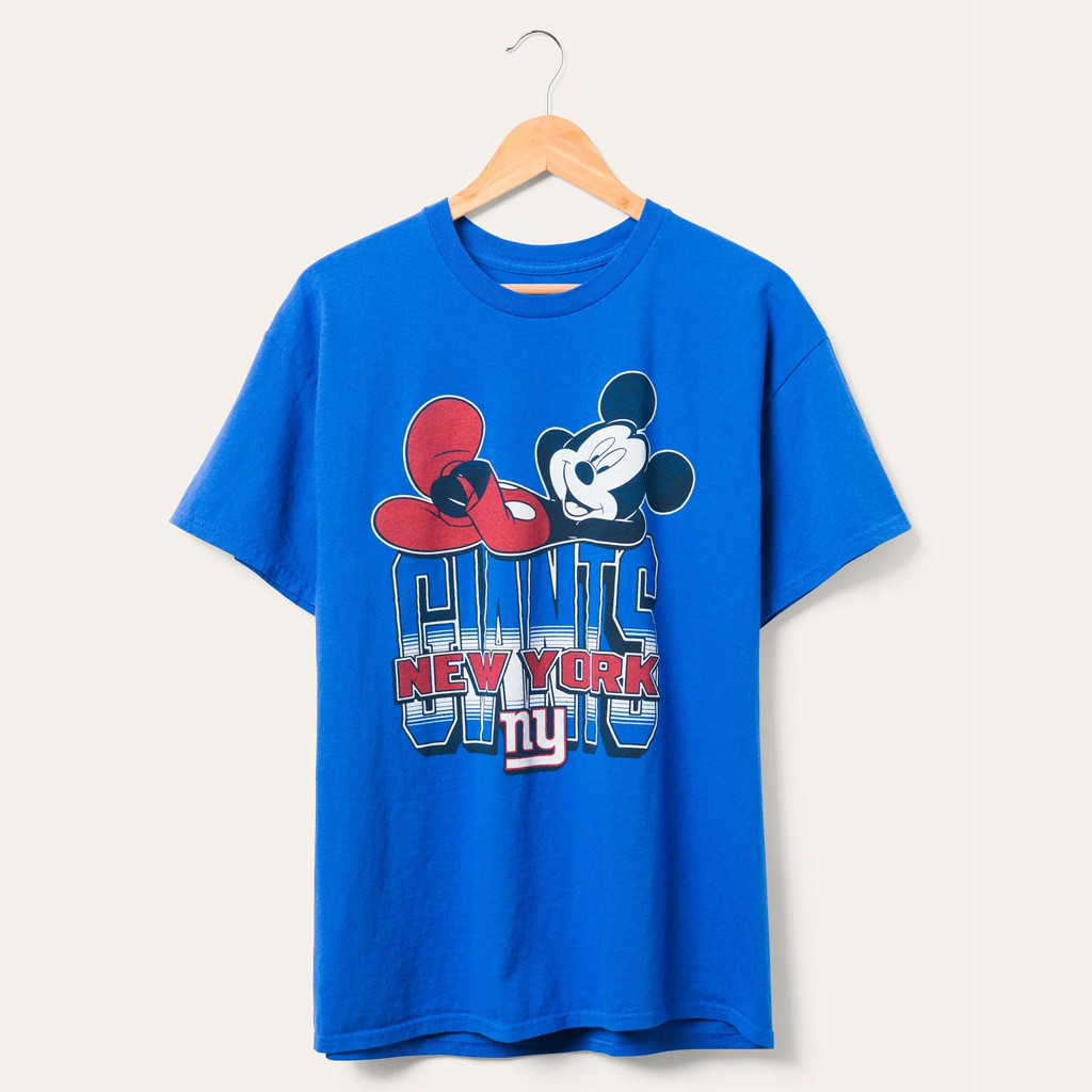 D X Junk Food Football Collection Merch New York Giants Mickey Kick Back Shirt NY Giants Merch - Kdjoy