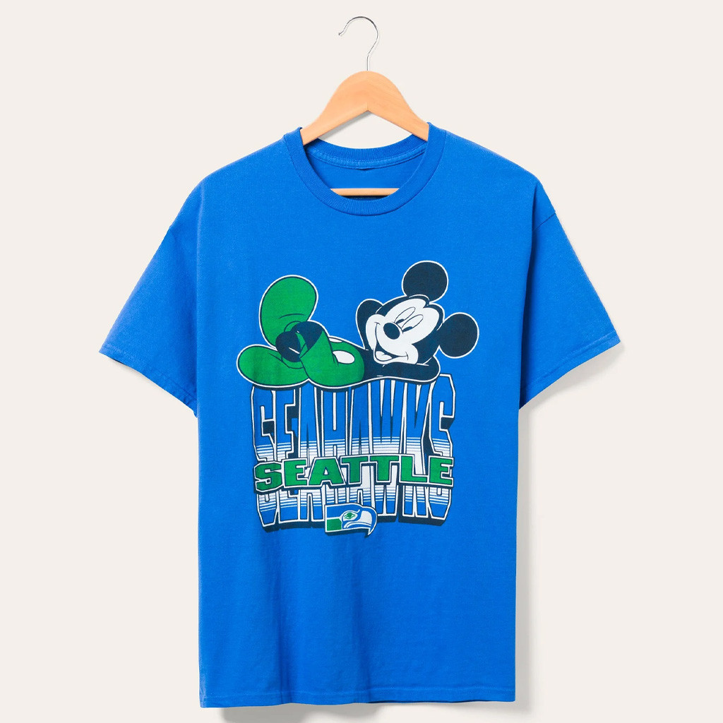 D X Junk Food Football Collection Merch Seattle Seahawks Mickey Kick Back T-Shirt Gift For Fans - Kdjoy D X Junk Food Football Collection Merch Seattle Seahawks Mickey Kick Back T-Shirt Gift For Fans - Kdjoy