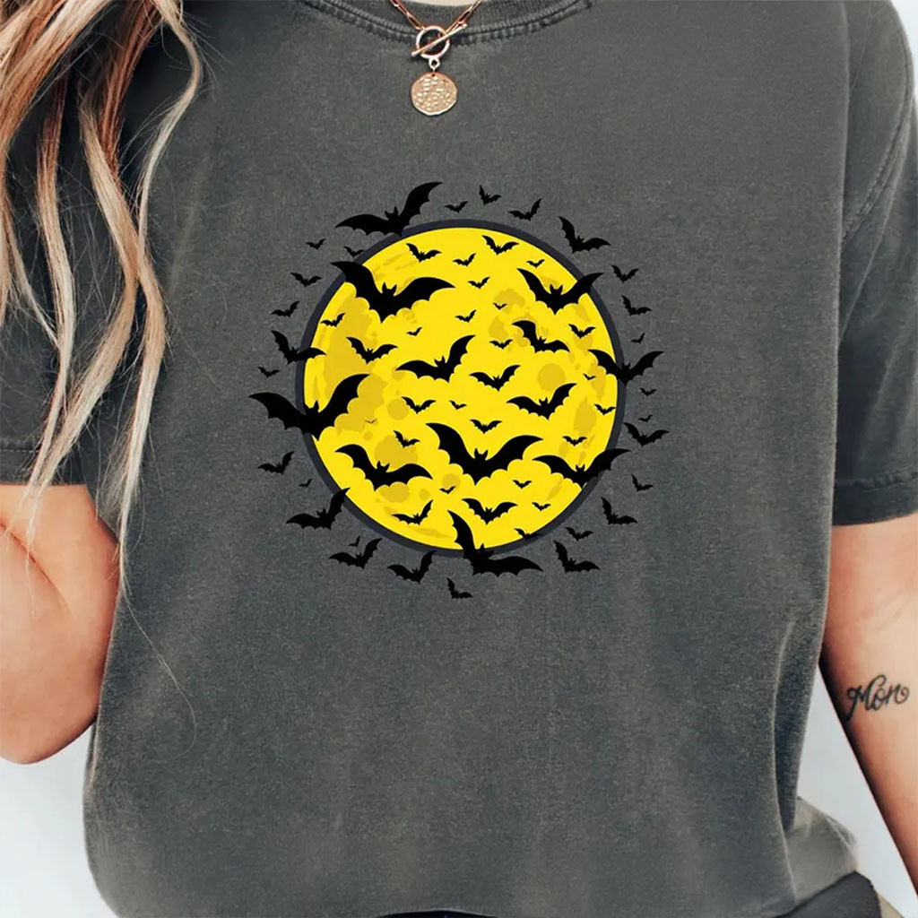 Flying Bats Full Moon Shirt Spooky Season Apparel Trendy Gifts For Halloween - Kdjoy