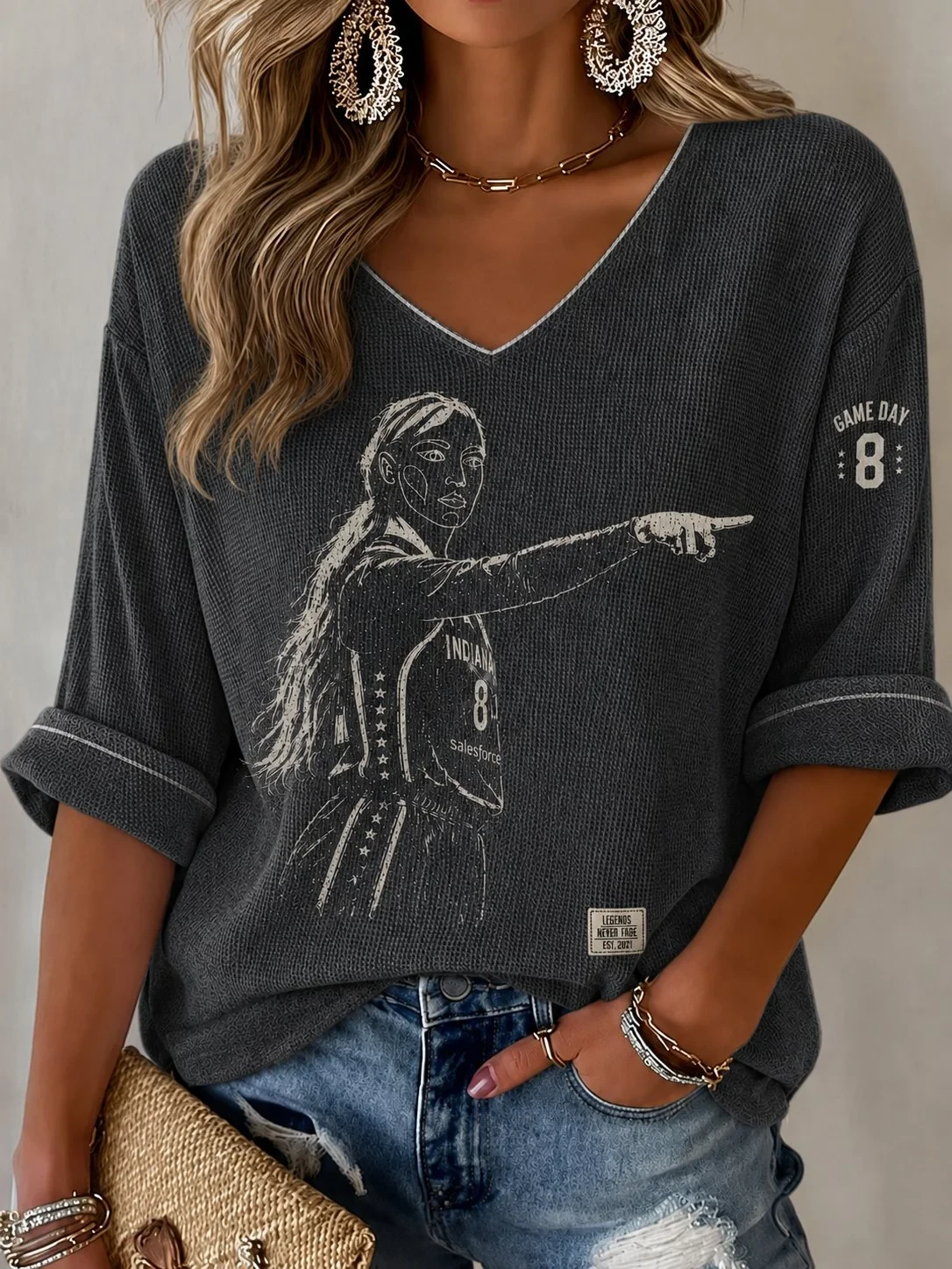 Sophie Cunningham Pointing Long Sleeve V-Neck Shirt #8 Indiana Fever Merch Game Day Gear - Kdjoy