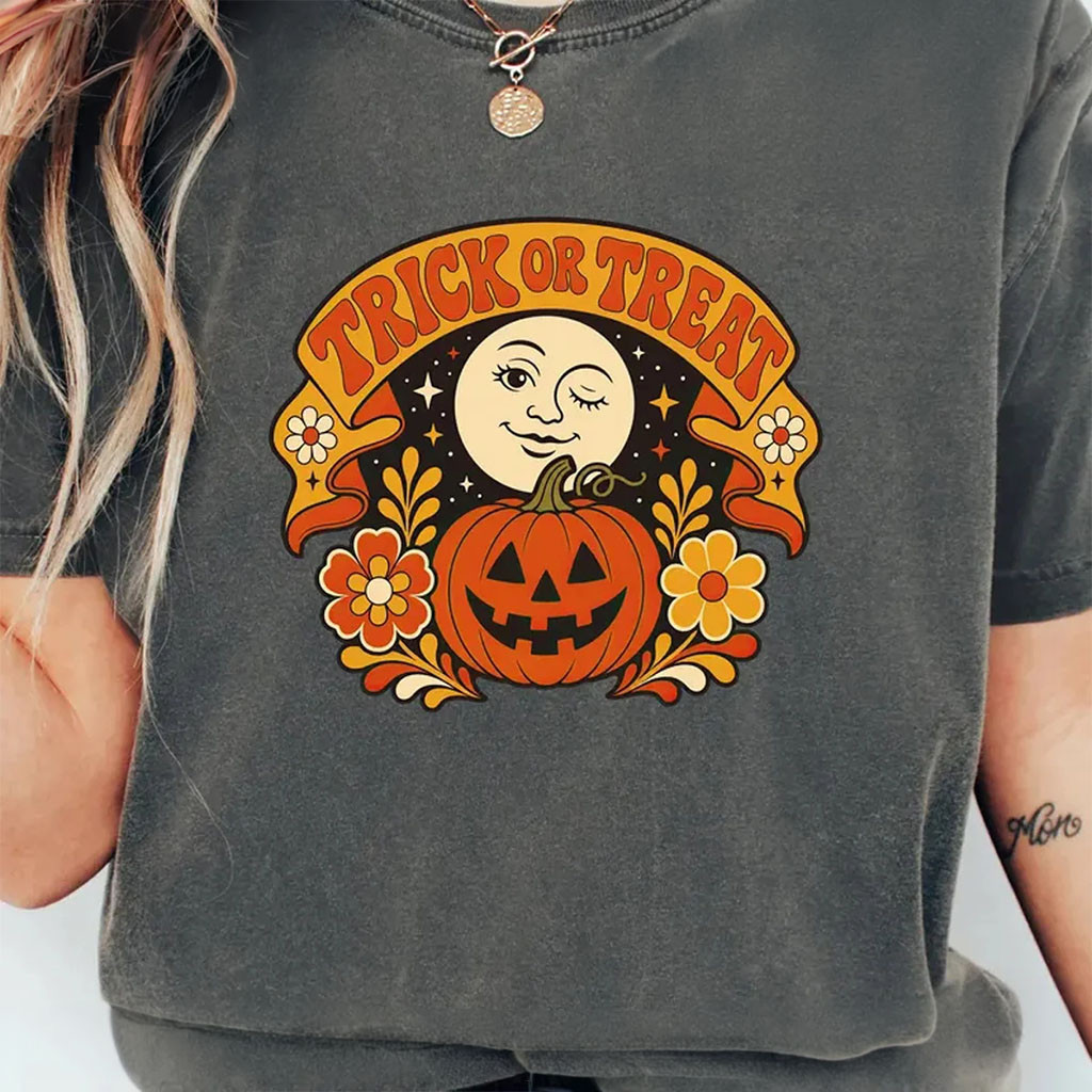 Trick Or Treat Shirt Retro Halloween Shirt Vintage Groovy Fall Spooky Season Apparel Women's - Kdjoy Trick Or Treat Shirt Retro Halloween Shirt Vintage Groovy Fall Spooky Season Apparel Women's - Kdjoy