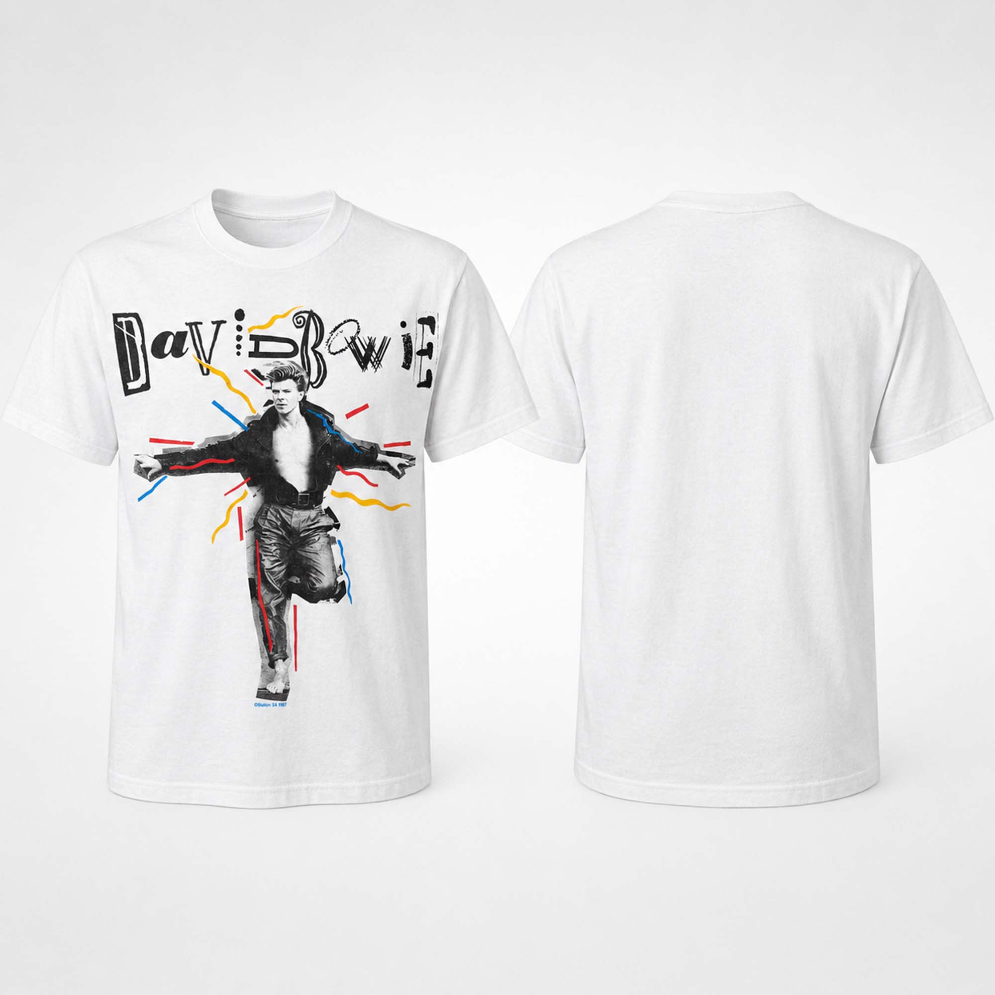 Aubrey Plaza Wears David Bowie T-Shirt