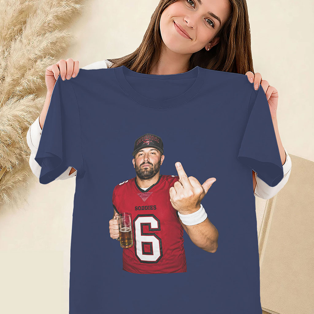 Baker Mayfield Middle Finger Beer Buccaneers T-Shirt Tampa Bay Buccaneer Merch Fans Gifts
