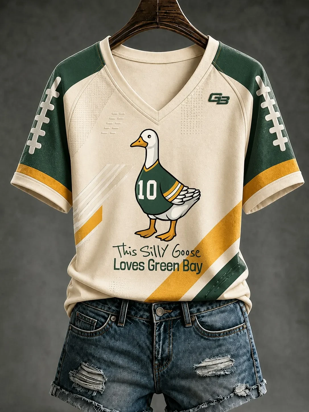 Green Bay Packers Merch This Silly Goose Love Green Bay V-Neck Shirt Football Game Day Gifts